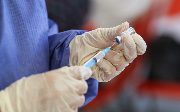 انبار شدن ۵۰ میلیون دوز واکسن کرونا