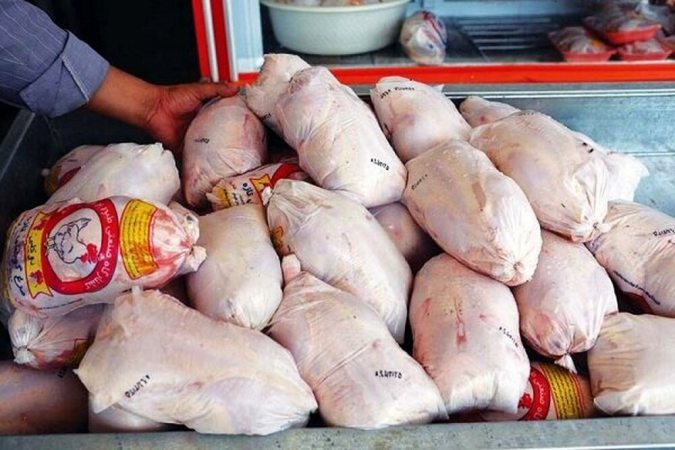 کاهش قیمت مرغ در میدان بهمن تهران