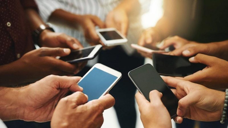 استفاده بیش از حد از گوشی را با این راهکارها کمتر کنید