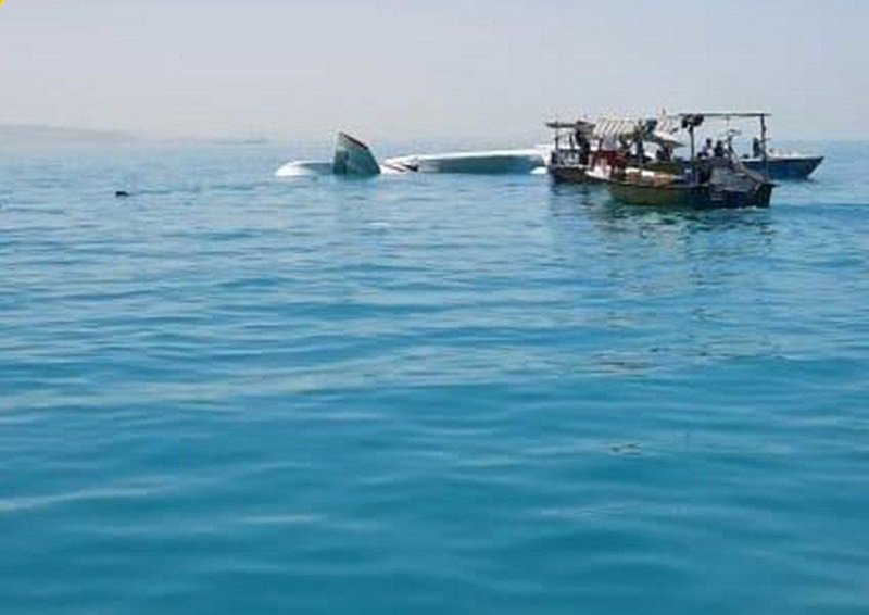 سقوط یک فروند هواپیمای آموزشی در آب‌های جزیره قشم