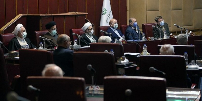تایید پیش‌نویس برنامه هفتم توسعه از سوی رهبر انقلاب و ارجاع به مجمع تشخیص مصلحت