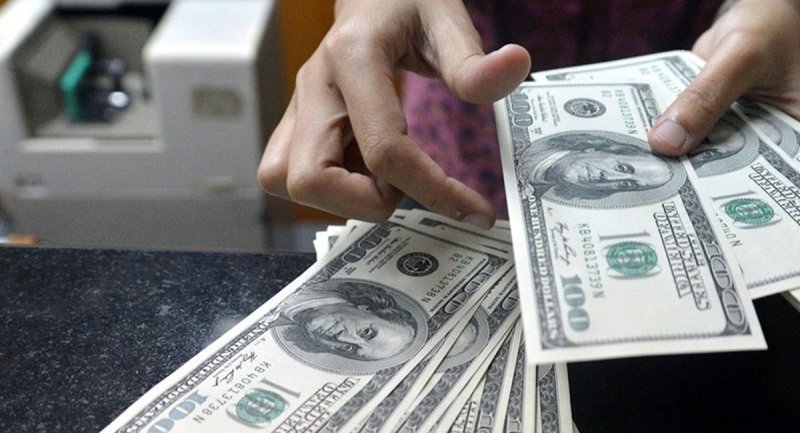  قیمت واقعی دلار نباید بالاتر از ۲۵هزار تومان باشد