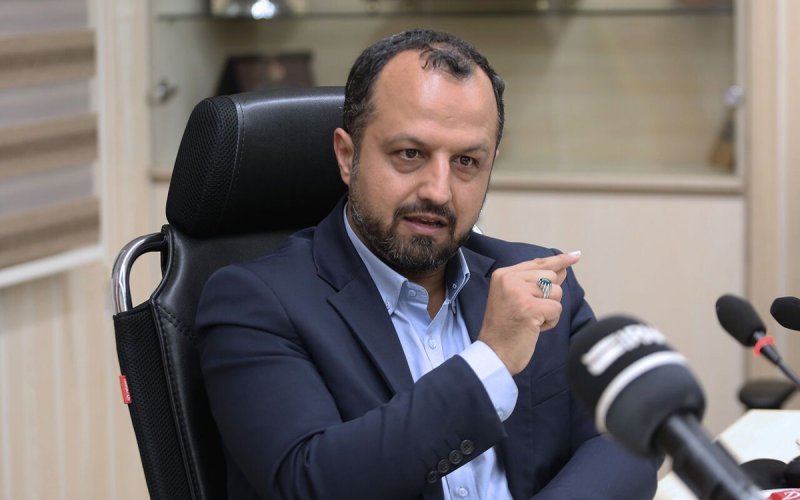 واکنش وزیر اقتصاد به سرقت بانک ملی