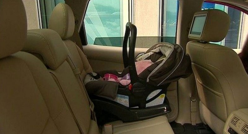 مرگ سوزناک کودک 3 ماهه بخاطر گرمای شدید در خودروی پدرش