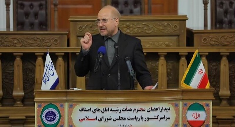 قالیباف: قوانین مالیاتی را به نفع تولیدکنندگان اصلاح می‌کنیم