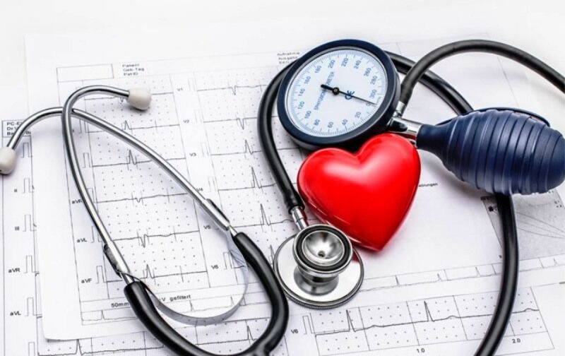 عدد نرمال فشار خون هر سن چند است ؟ 