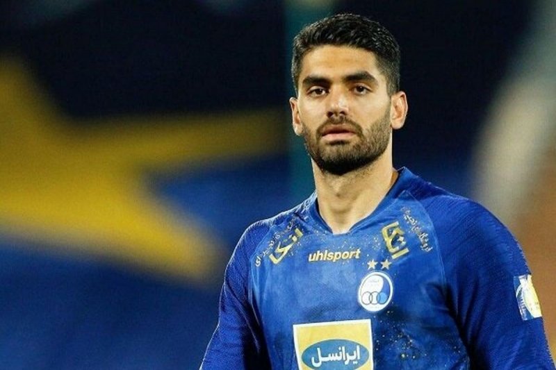 بازگشت علی کریمی به ایران منتفی شد