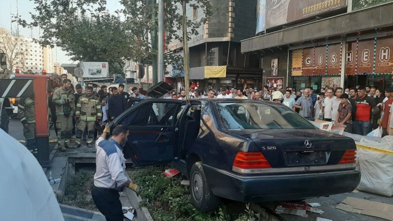 جزییات تصادف خودروی تشریفات در تهران 