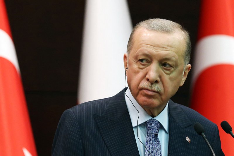 اردوغان: ایران و روسیه موضع خود در قبال سوریه را مشخص کنند