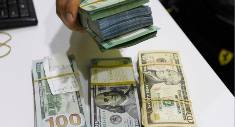 پیام برجامی آمریکا به بازار دلار ایران / بازار ارز به کدام سو می رود؟
