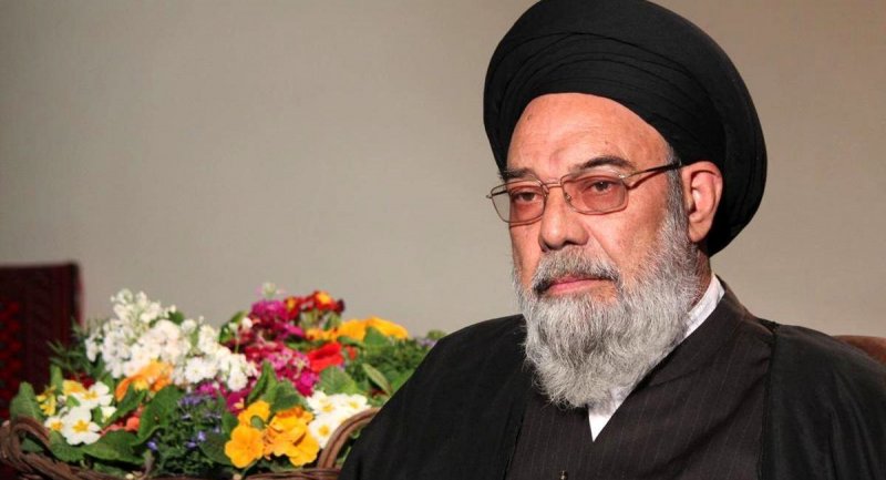 امام جمعه اصفهان: مگر بستن کمربند ایمنی در ماشین اجباری نیست؟! آیا حجاب کمتر از آن است؟!