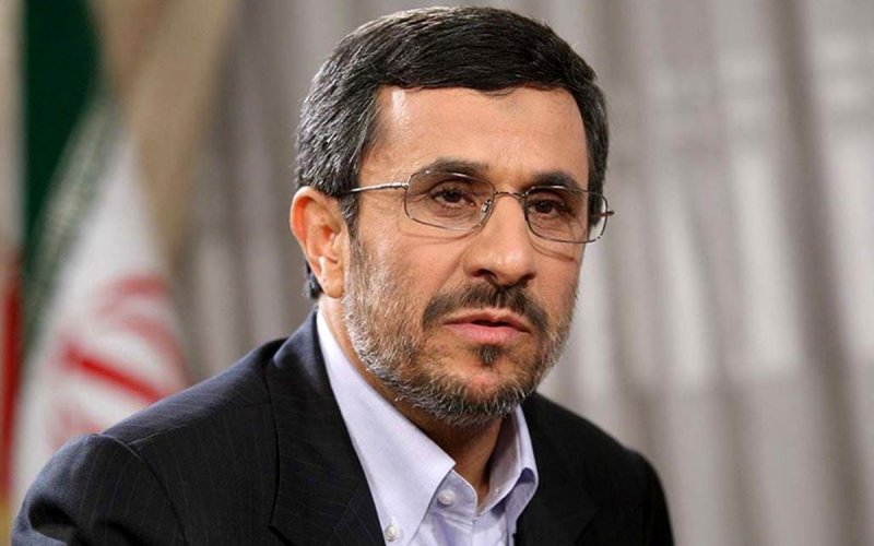  احمدی نژاد باز هم توئیت زد + عکس