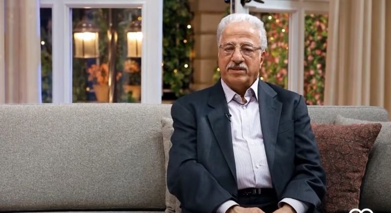  گریه باورنکردنی علیرضا خمسه در برنامه ایرج طهاسب