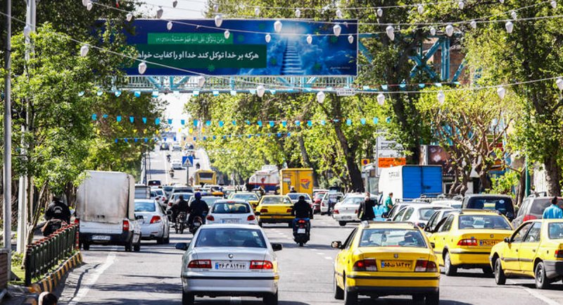 پشت نویسی عجیب یک سمند برای درخواست فحش دادن! + ویدیو