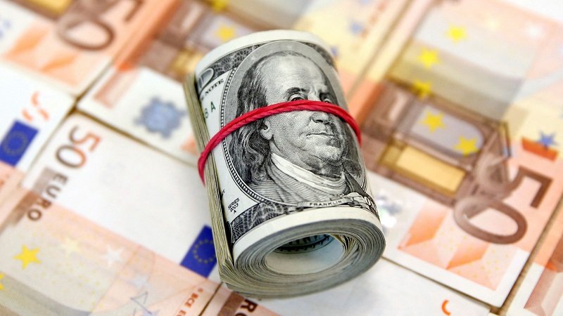 جدیدترین قیمت دلار و یورو در بازارهای مختلف 19 شهریور