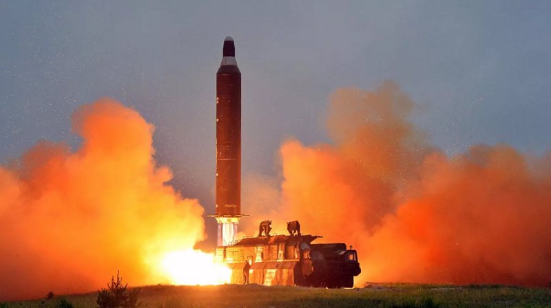 کره شمالی موشک بالستیک پرتاب کرد 
