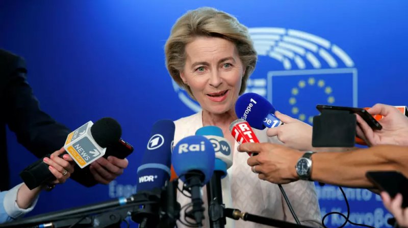 رئیس کمیسیون اروپا: زمان تحریم‌ِ ایران رسیده است