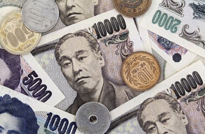 سقوط  ارزش ین ژاپن به کمترین میزان در ۳۲ سال گذشته