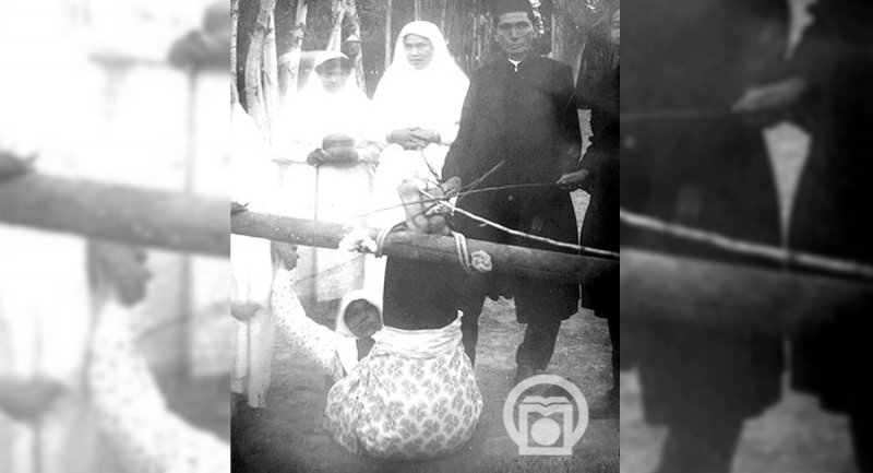 تصویری دیده نشده از فلک کردن خدمتکار زن در زمان قاجار + عکس