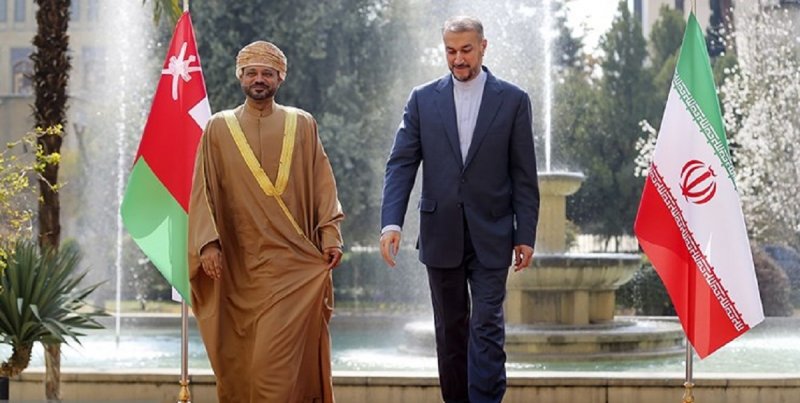استقبال امیرعبداللهیان از وزیر خارجه عمان +فیلم