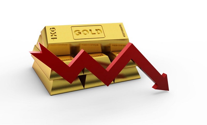 عقب نشینی عجیب قیمت طلا !