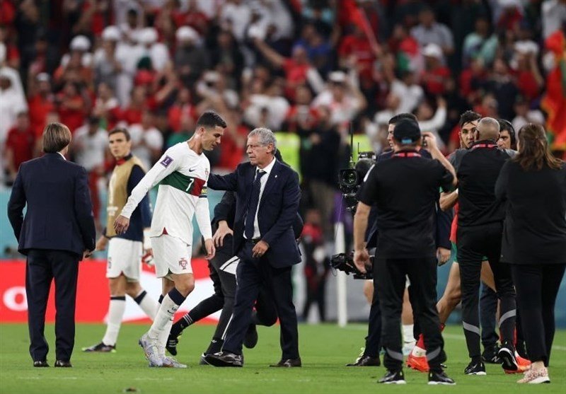  اشک‌های تلخ رونالدو پس از حذف پرتغال از جام جهانی ۲۰۲۲ قطر 