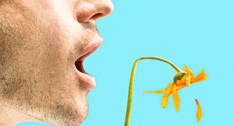 این بوی خاص دهان خبر از یک بیماری خطرناک می دهد