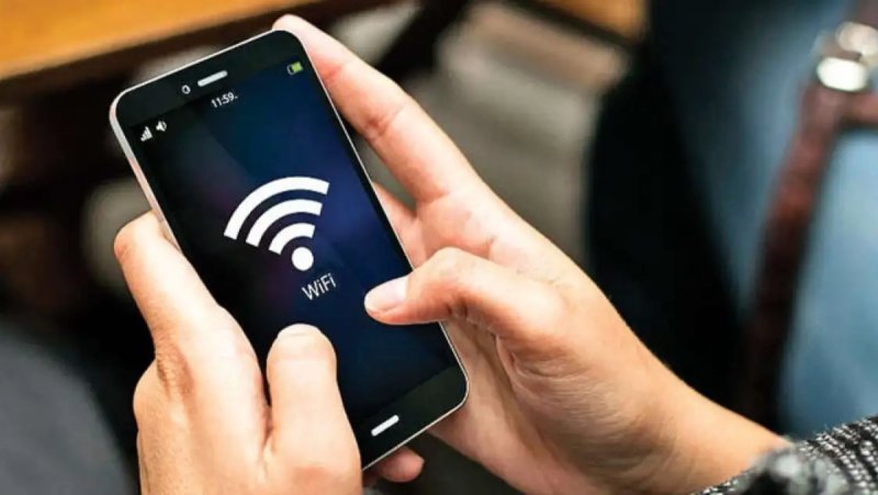 پاسخ وزارت ارتباطات درباره کاهش سرعت اینترنت