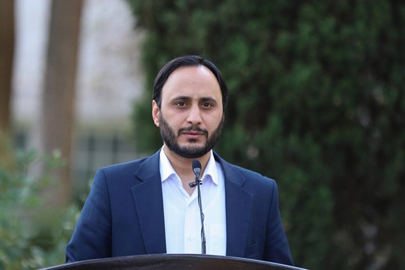 بهادری جهرمی: دولت برنامه‌ای برای جابجایی وزیر اقتصاد ندارد