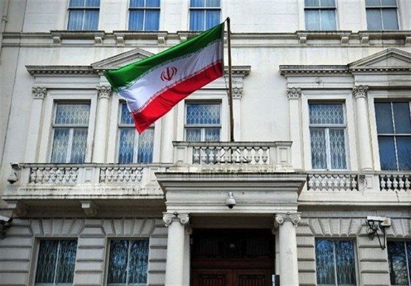 درخواست سفارت ایران در پاریس برای اقدام فوری فرانسه در برخورد با «شارلی ابدو»