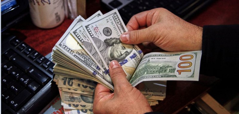 واکنش سفیر ایران در بغداد به افزایش بهای دلار در عراق