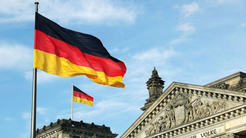 آلمان: اعلام سپاه به عنوان سازمان تروریستی موانع حقوقی دارد