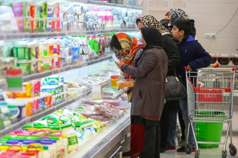 عرضه لبنیات در میادین تره بار تهران با ۲۰ درصد تخفیف