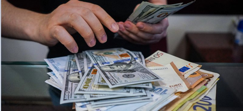 فعالیت شعب بانکی منتخب فروش ارز در روز ۲۱ بهمن ماه