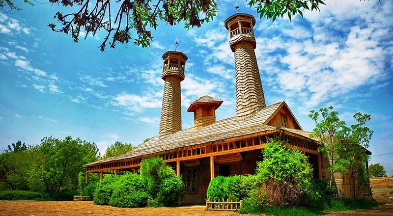 تنها بنا در ایران که با زلزله ۸ ریشتری هم خراب نمی‌شود! + تصاویر