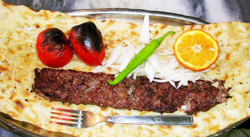 ۶ سیخ کباب ۱۵۰۰۰۰۰ تومان! + تصویر