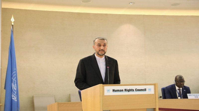 آمریکا و اروپا صلاحیت اخلاقی برای صحبت در مورد حقوق بشر در ایران ندارند