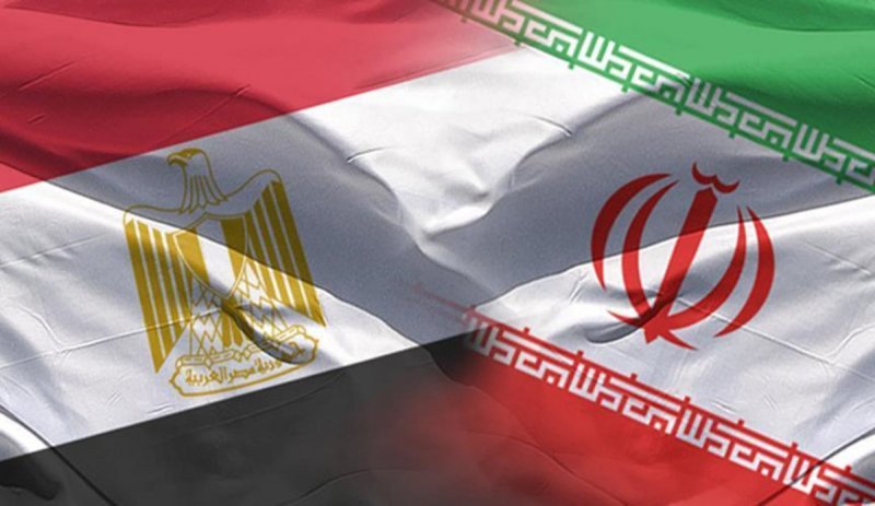 کانال‌های ارتباطی میان تهران و قاهره قطع نشده است
