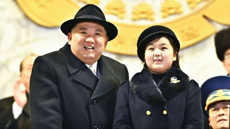 پوشش جنجالی دختر رهبر کره شمالی؛ کت فوق لاکچری دختر کیم جونگ اون را ببینید + تصاویر