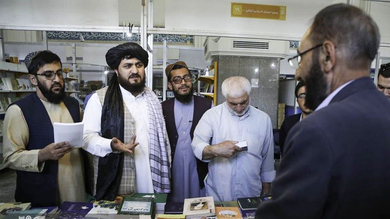 حضور بحث‌برانگیز طالبان در نمایشگاه کتاب تهران + تصاویر