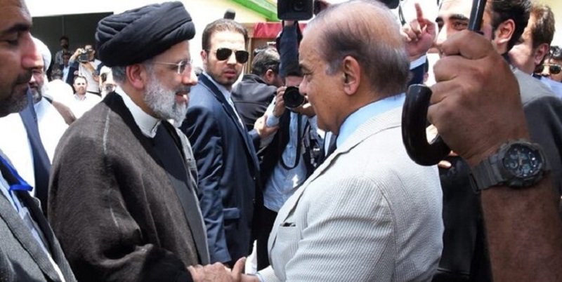 رئیس جمهور: دخالت بیگانگان در منطقه به هیچ وجه گره‌‌گشا نخواهد بود