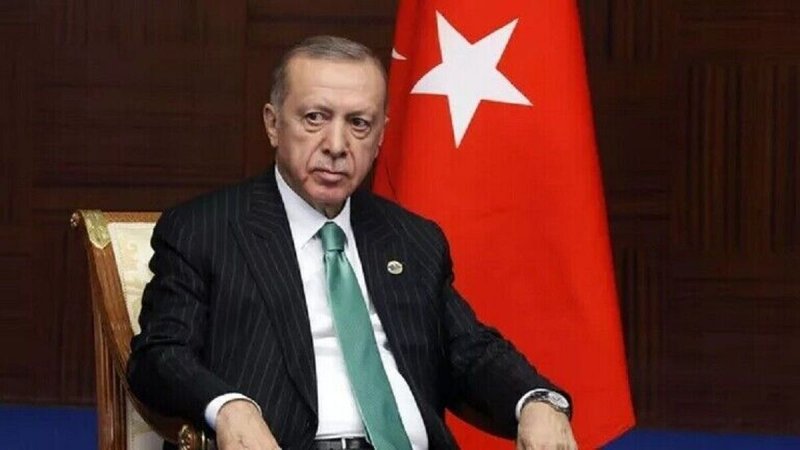 «اردوغان» حین مصاحبه زنده خوابید! + فیلم