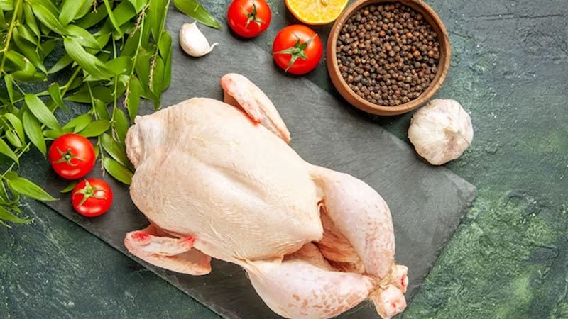 اطلاعیه دامپزشکی درباره سلامت مرغ‌ ها در بازار