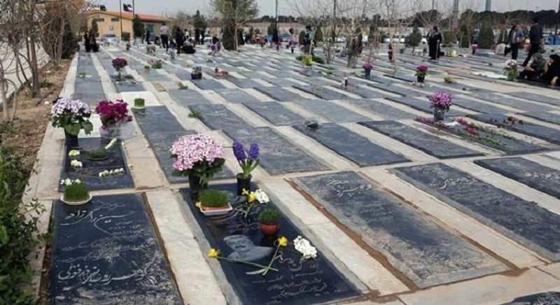 تغییر ساعت مراسم خاکسپاری و ترحیم در روز ۱۴ خرداد