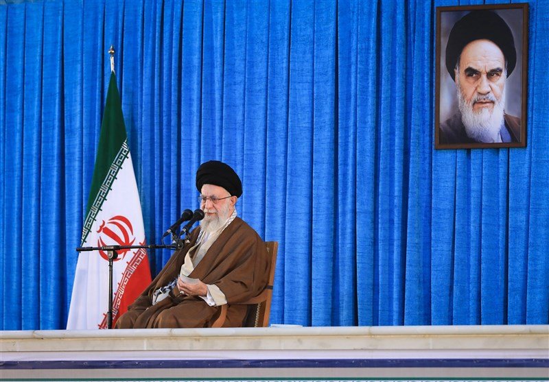 رهبر انقلاب: هرکس ایران را دوست دارد باید برای ترویج امید و ایمان تلاش کند