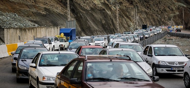 ترافیک سنگین در آزادراه تهران _ شمال و محور چالوس