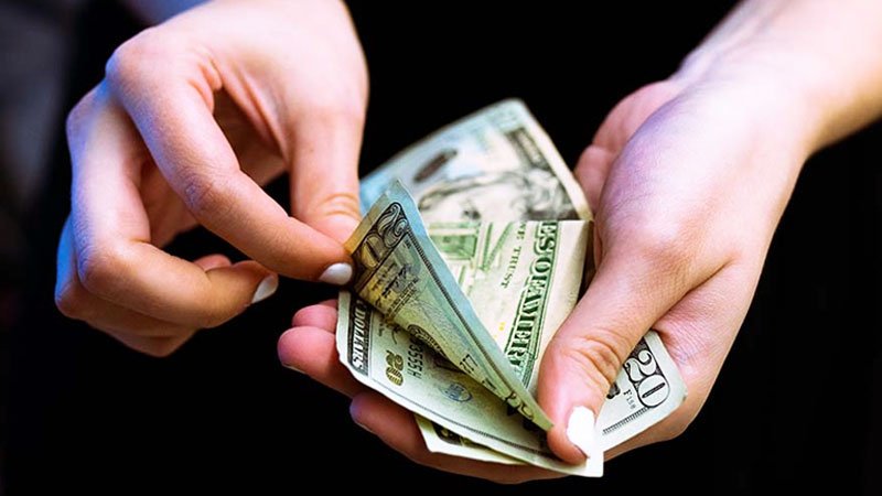 پیش‌بینی مهم از آینده قیمت ارز/ قیمت دلار تا کجا می‌ریزد؟