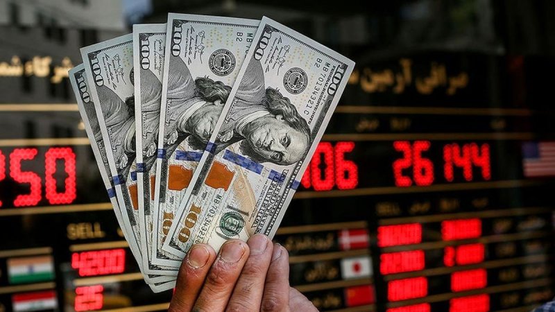 علامت آذربایجان به دلار تهران / کاهش قیمت در بازار ادامه‌دار است؟