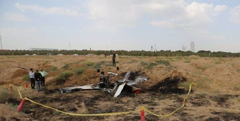 جزئیات سقوط یک فروند هواپیمای آموزشی در فرودگاه پیام + عکس