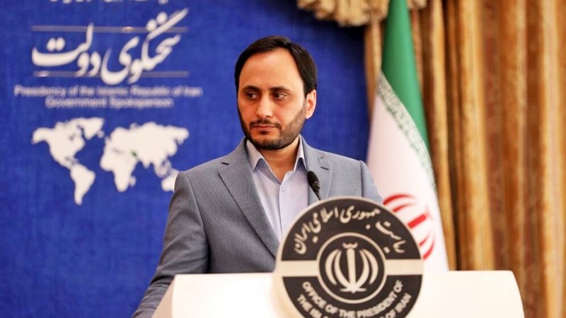 کنایه سنگین سخنگوی دولت به ظریف؛ بهادری جهرمی دولت روحانی را تهدید کرد!